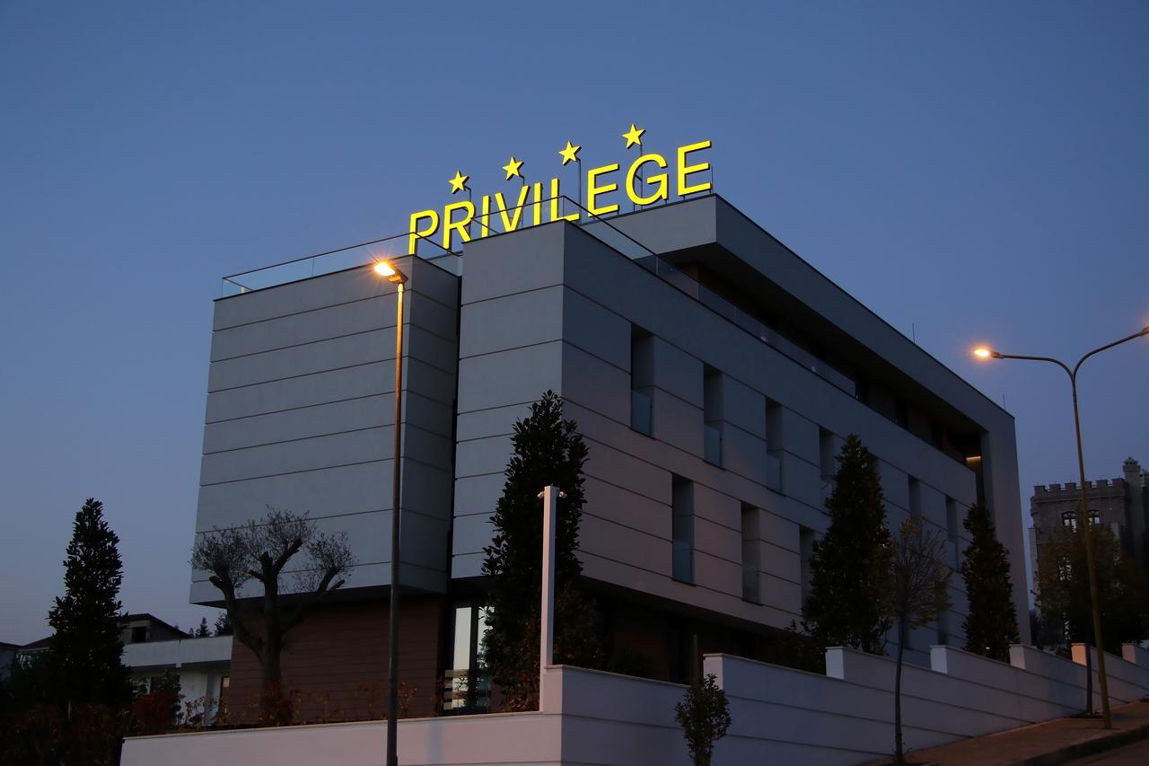 Privilege Hotel & Spa 地拉那 外观 照片